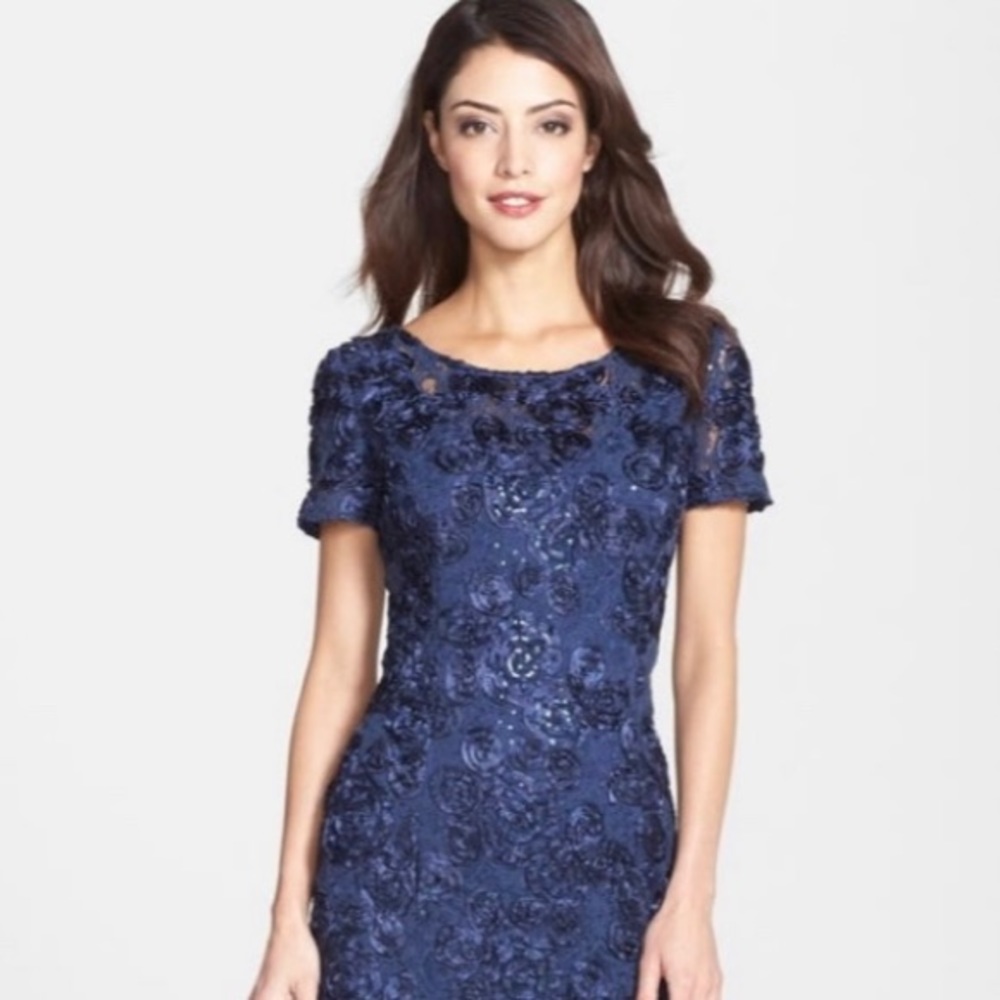 Alex
Evenings
Embellished
Gown Dress size 12 14 Navy Blue or 14P petite - Picture 2 of 16